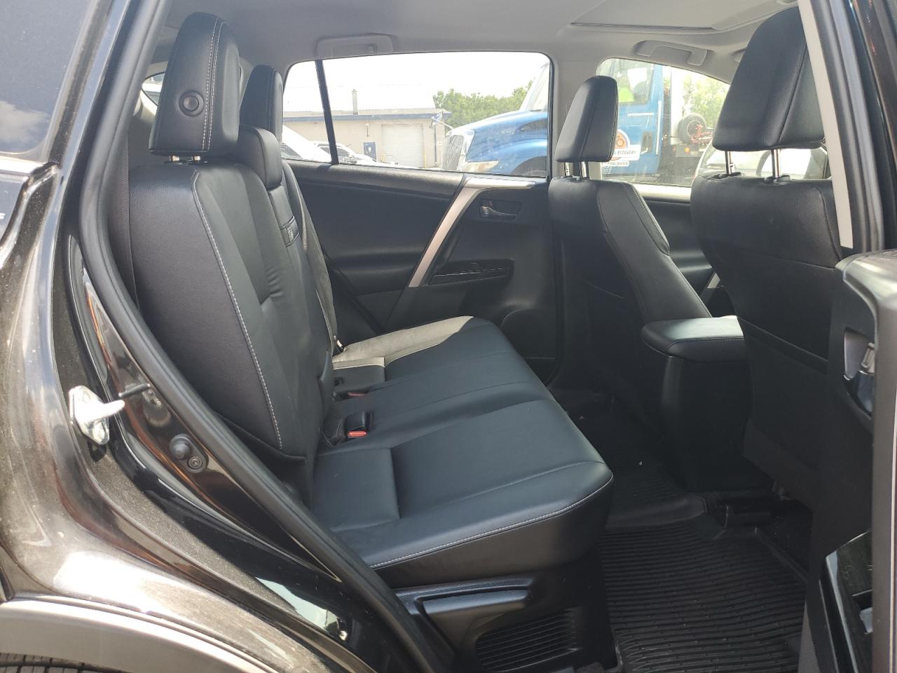 2017 Toyota Rav4 Hv Limited VIN: JTMDJREV1HD084115 Lot: 63607844