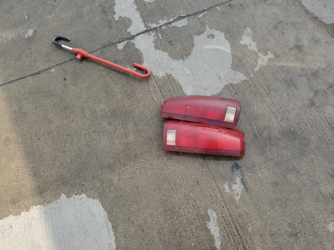 1994 Chevrolet Gmt-400 C1500 VIN: 1GCDC14Z9RZ115129 Lot: 63108144