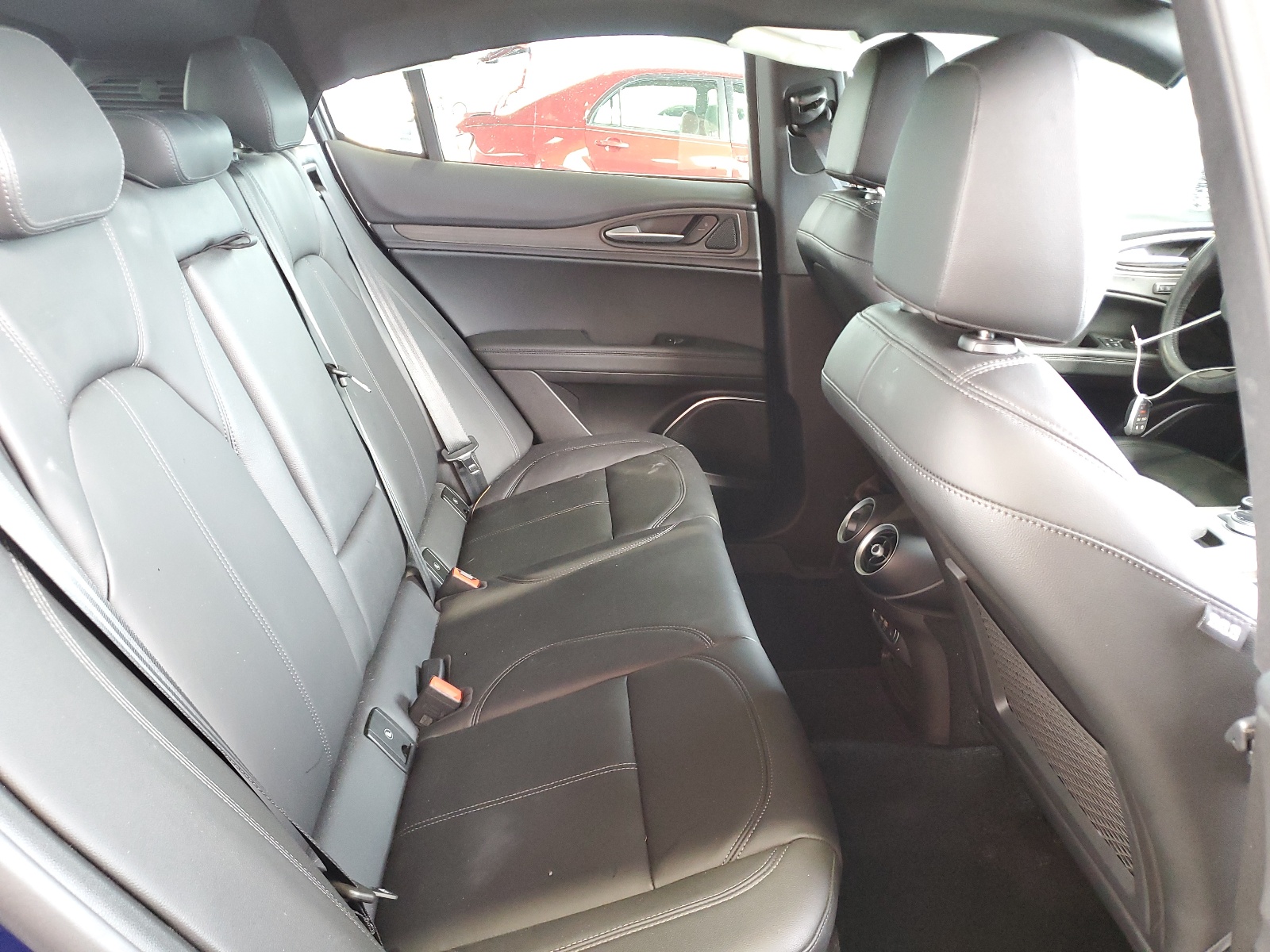 ZASPAKBN8N7D39112 2022 Alfa Romeo Stelvio Ti