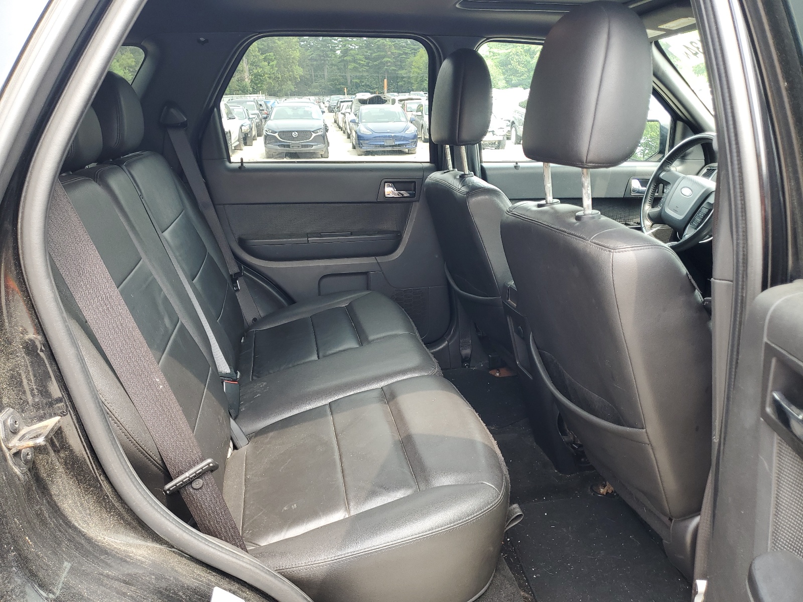 1FMCU9E71AKC64048 2010 Ford Escape Limited