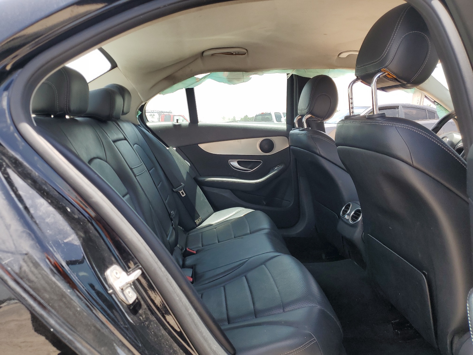 55SWF4JB3GU143874 2016 Mercedes-Benz C 300