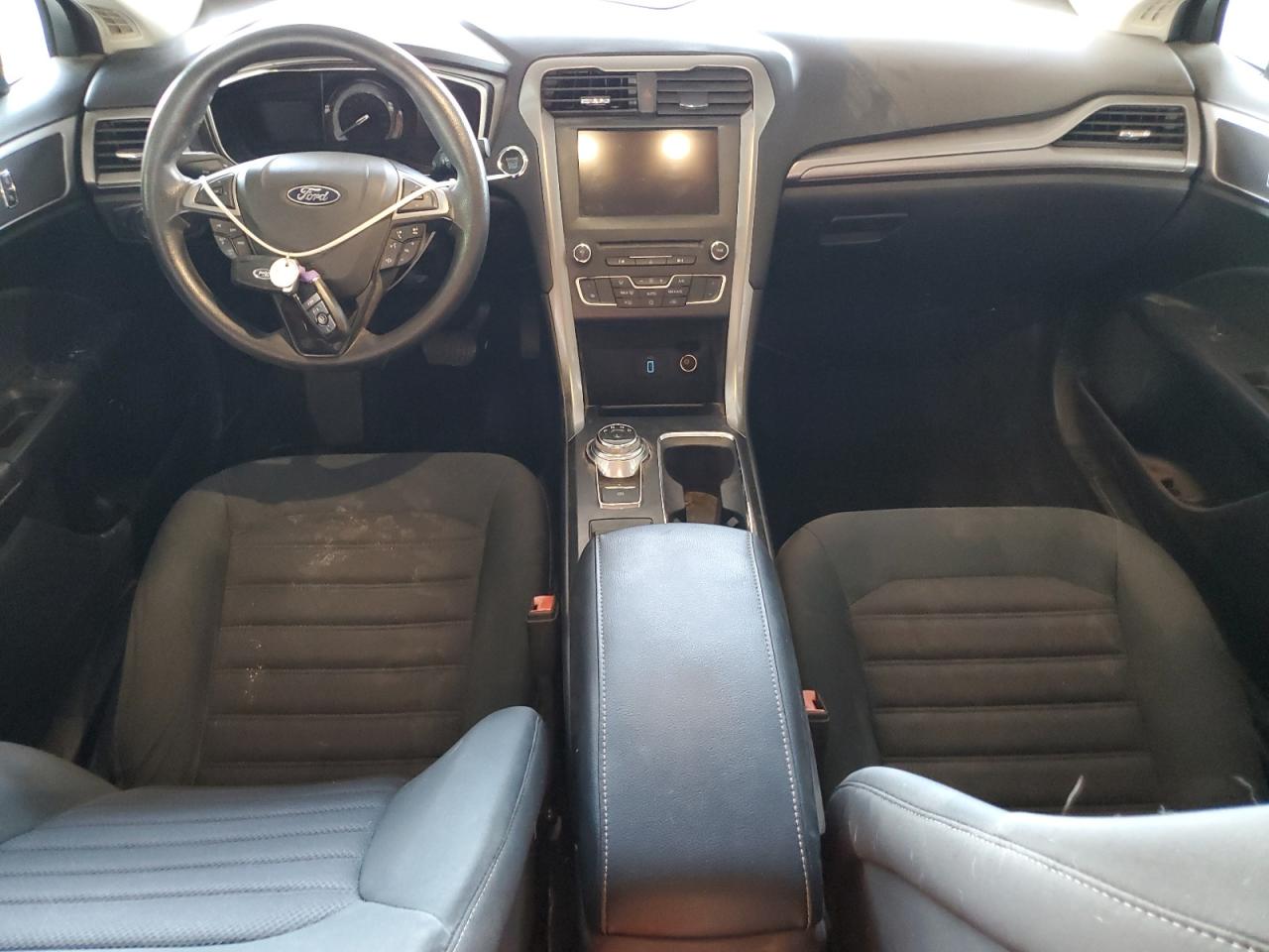 2018 Ford Fusion Se Hybrid VIN: 3FA6P0LU6JR127587 Lot: 62618544