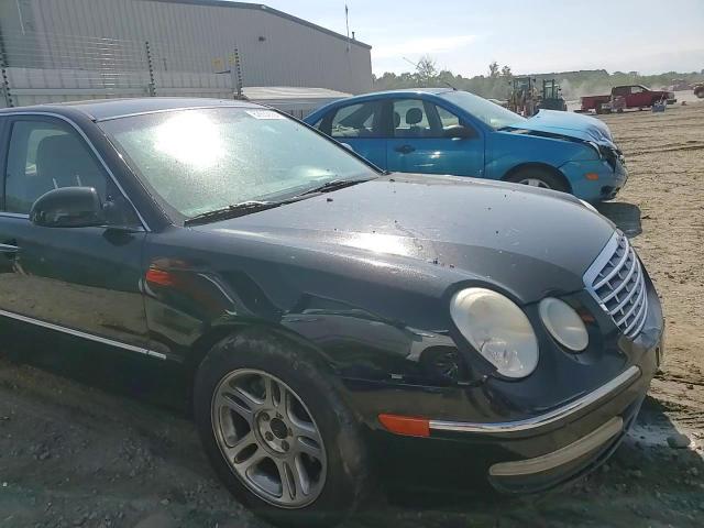 2009 Kia Amanti VIN: KNALD225X95170272 Lot: 62632654