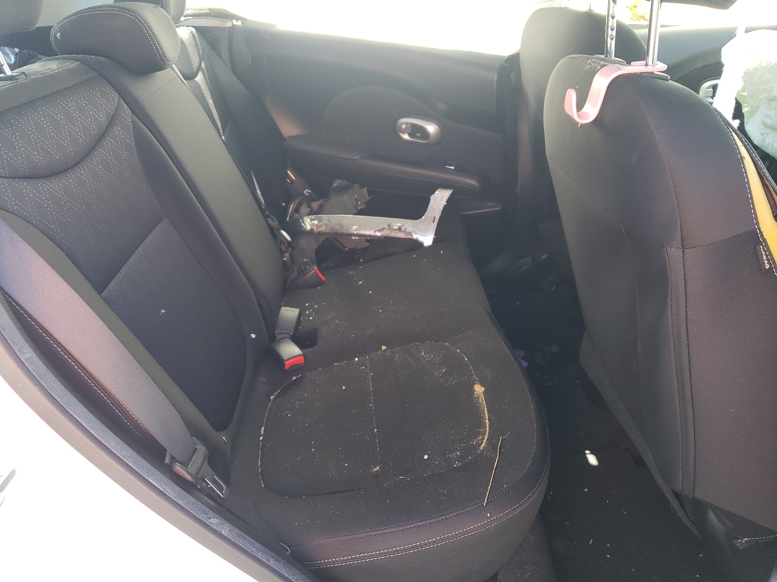 KNDJN2A22J7620021 2018 Kia Soul