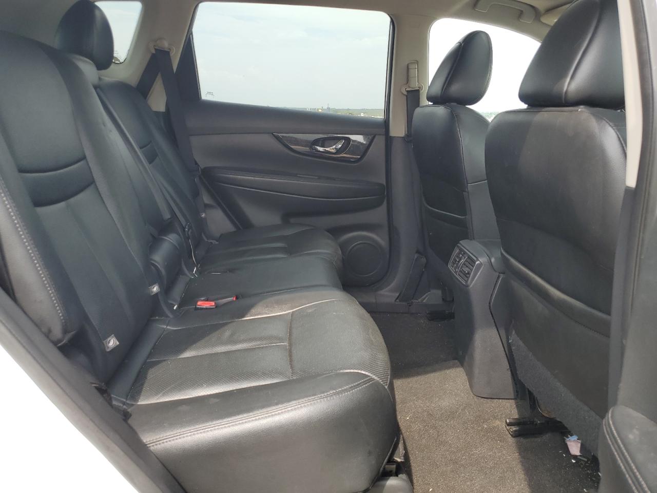 2017 Nissan Rogue Sv VIN: 5N1AT2MV1HC732379 Lot: 63521494