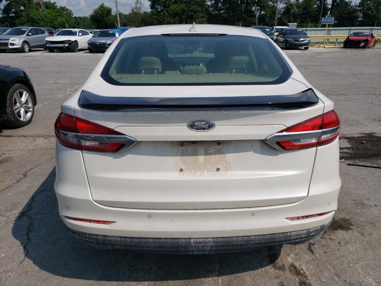 2019 Ford Fusion Se VIN: 3FA6P0LU0KR256488 Lot: 64151144