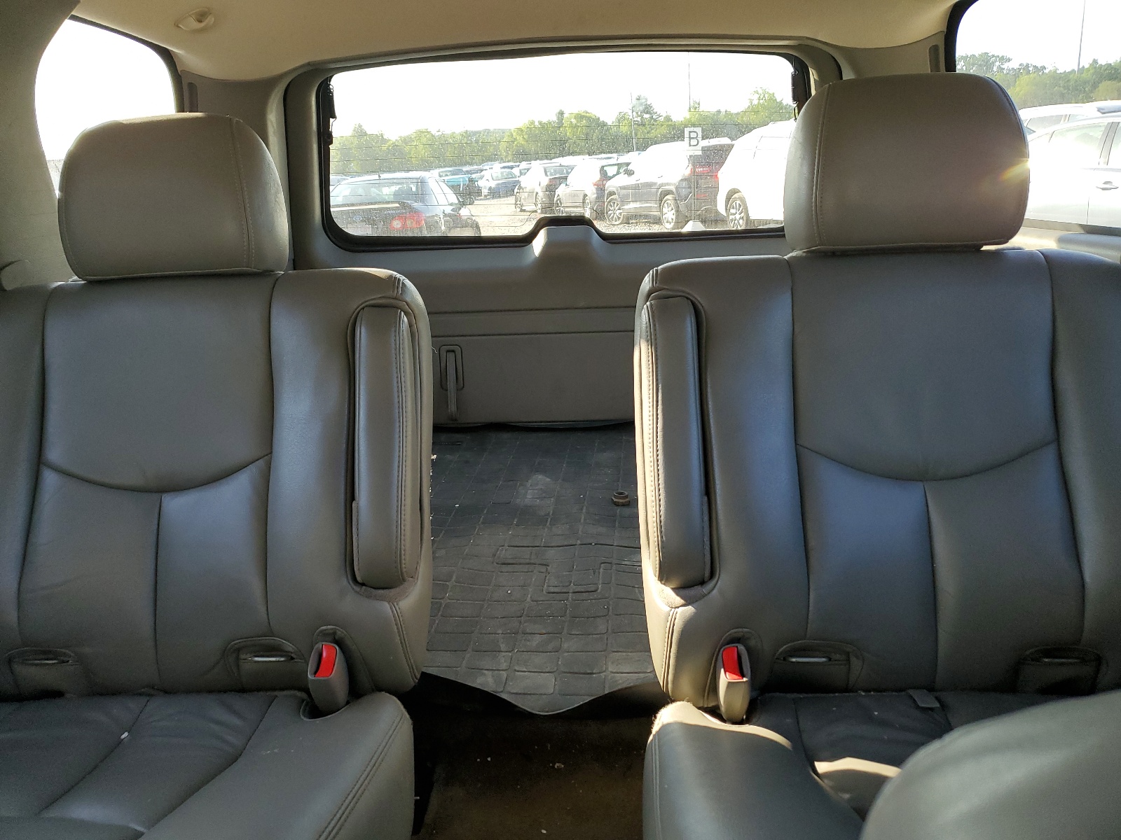 1GNEK13T55J118811 2005 Chevrolet Tahoe K1500