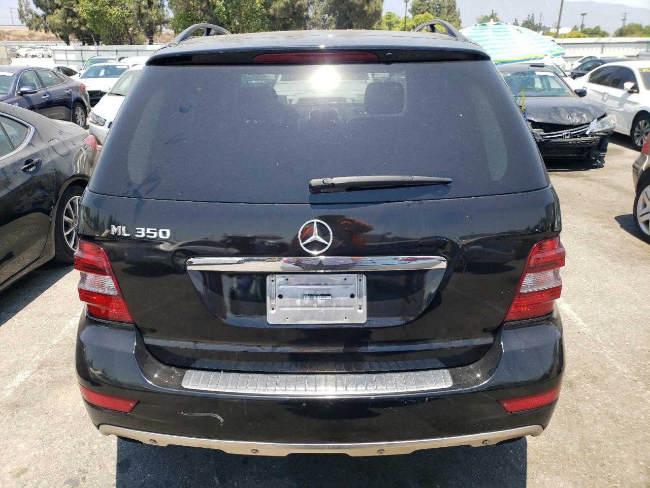 4JGBB56E19A512422 2009 Mercedes-Benz Ml 350