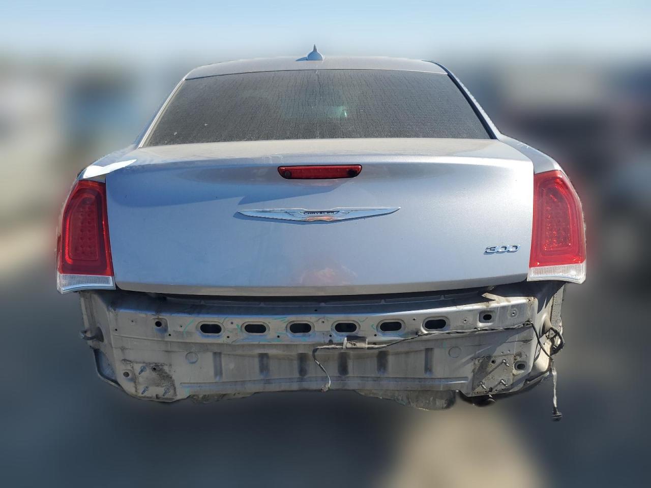 2015 Chrysler 300 Limited VIN: 2C3CCAAG5FH931561 Lot: 64017804