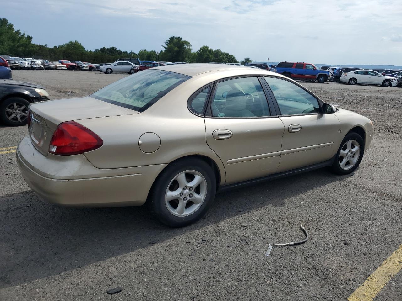 2000 Ford Taurus Ses VIN: 1FAFP55S9YA199185 Lot: 63268024