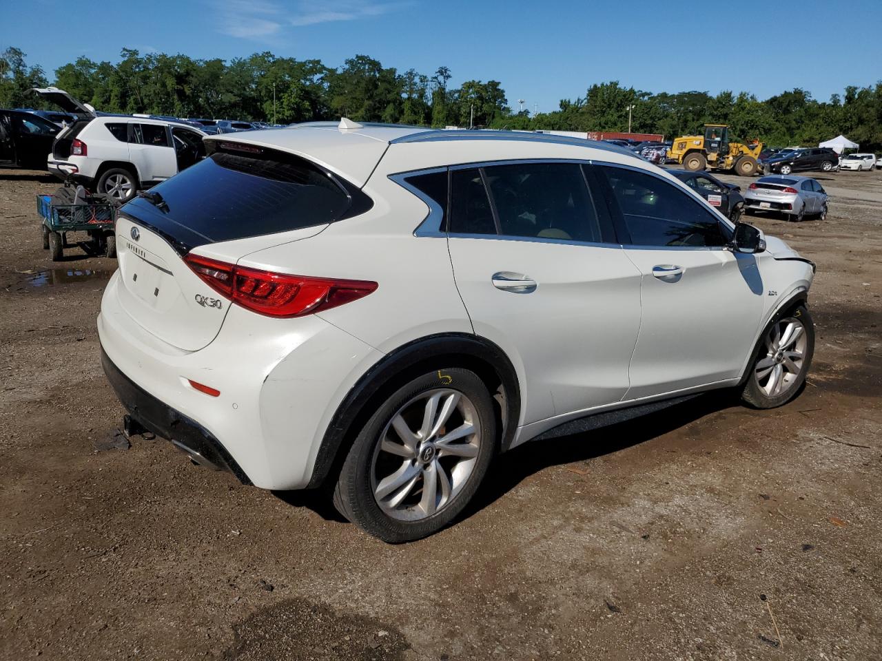 2017 Infiniti Qx30 Base VIN: SJKCH5CP3HA029281 Lot: 60544384