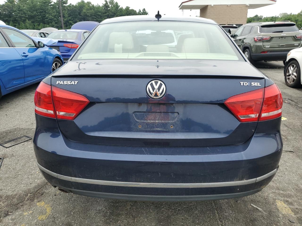 2014 Volkswagen Passat Sel VIN: 1VWCN7A39EC027782 Lot: 63714354