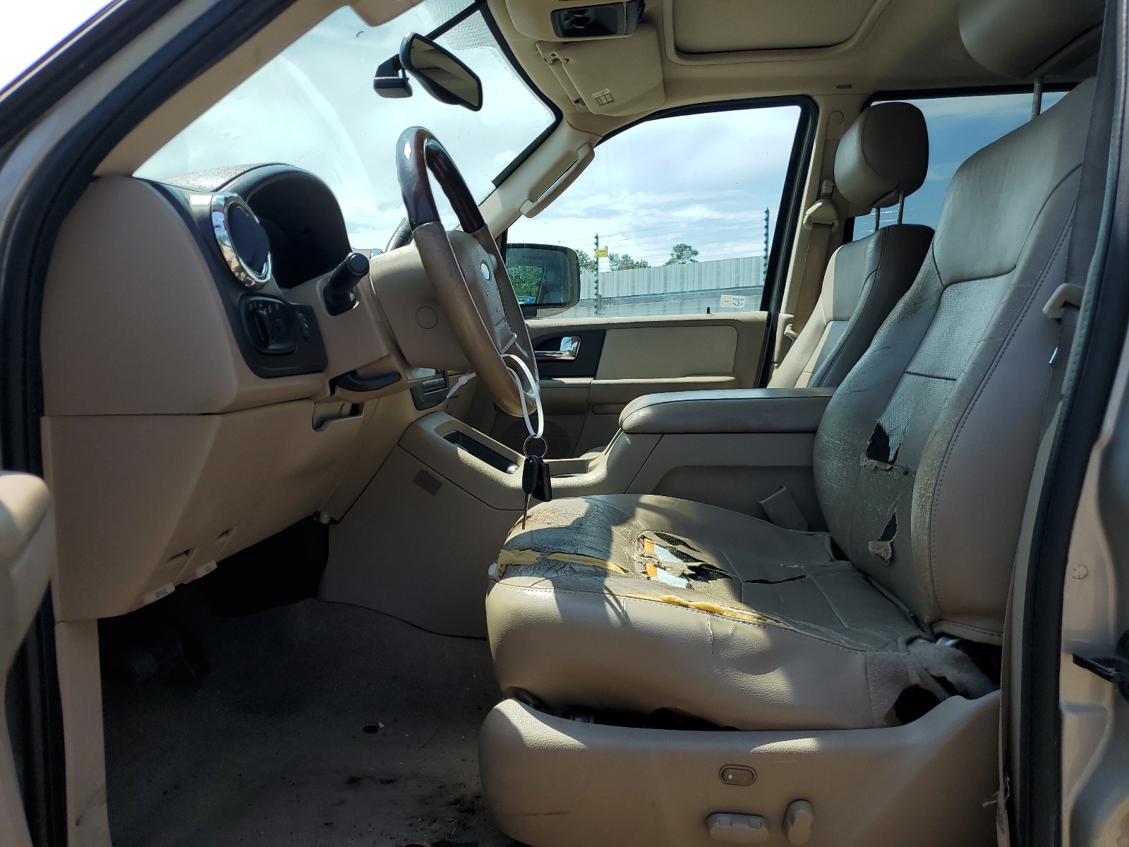 1FMFU19585LA39021 2005 Ford Expedition Limited