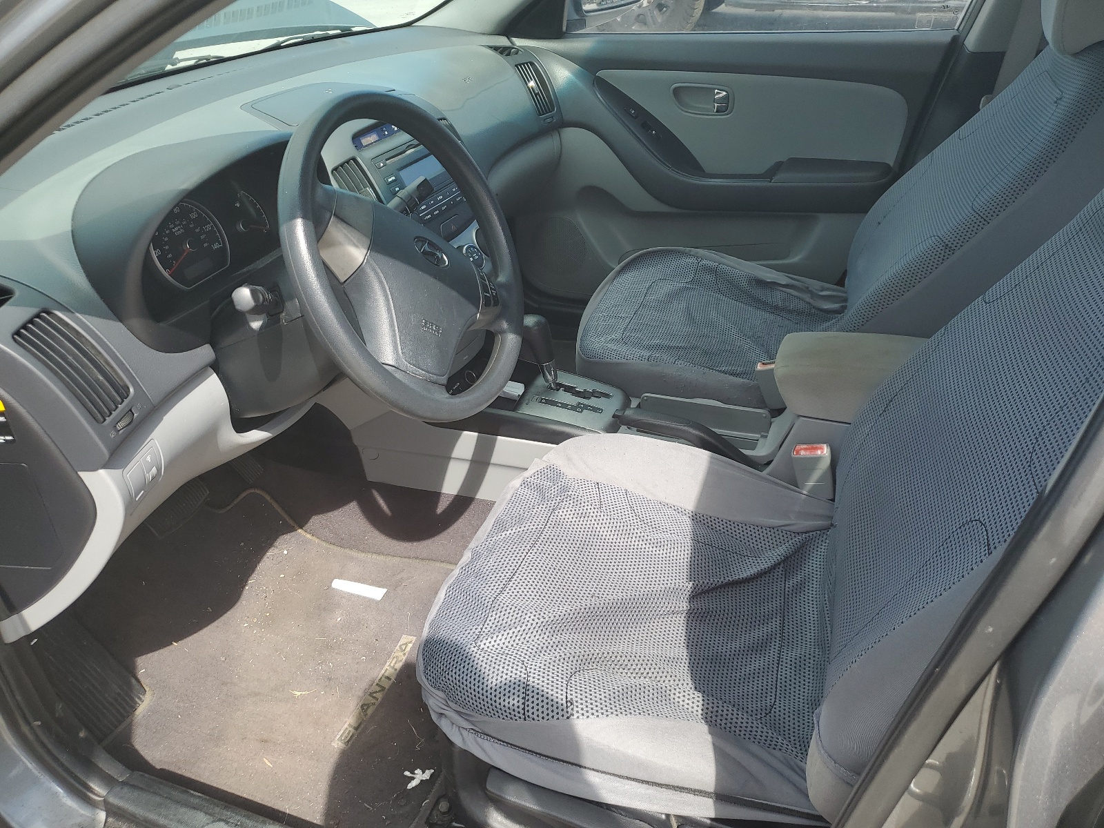 KMHDU4AD1AU923933 2010 Hyundai Elantra Blue