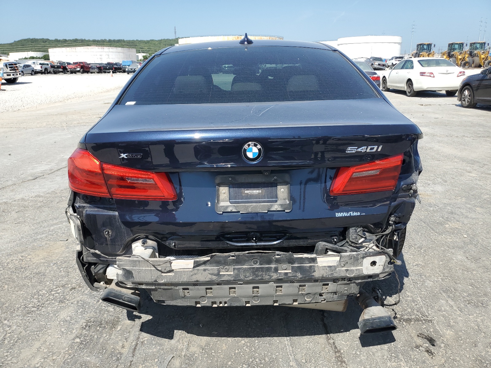 WBAJE7C51JWC56491 2018 BMW 540 Xi