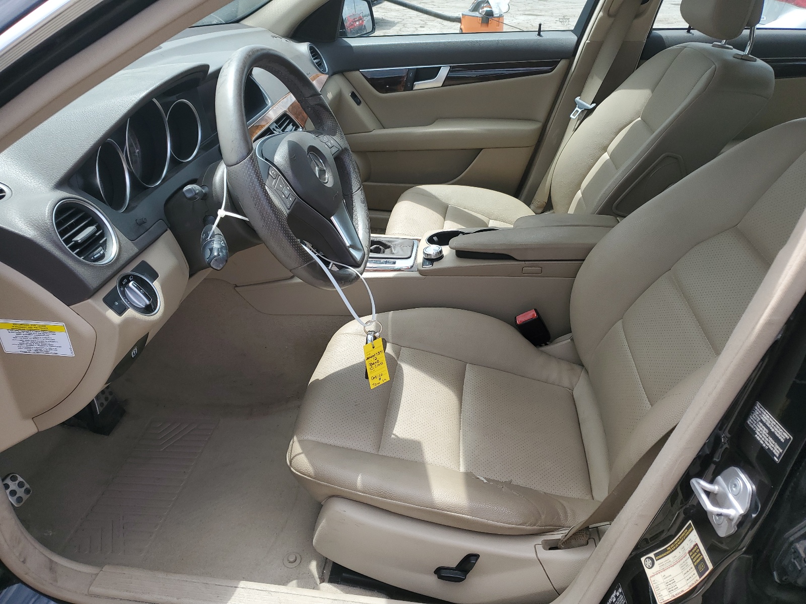 WDDGF4HB7CR237908 2012 Mercedes-Benz C 250