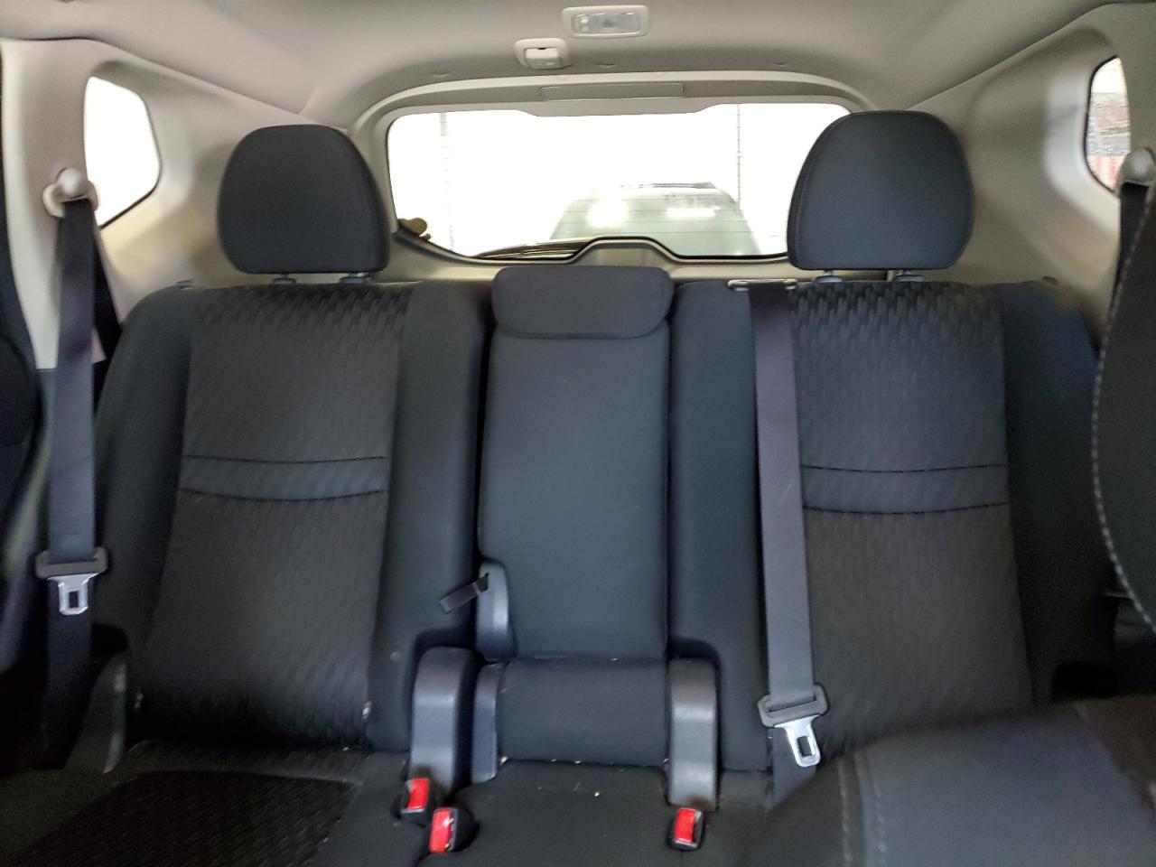 2018 Nissan Rogue S VIN: KNMAT2MV4JP567348 Lot: 63602364