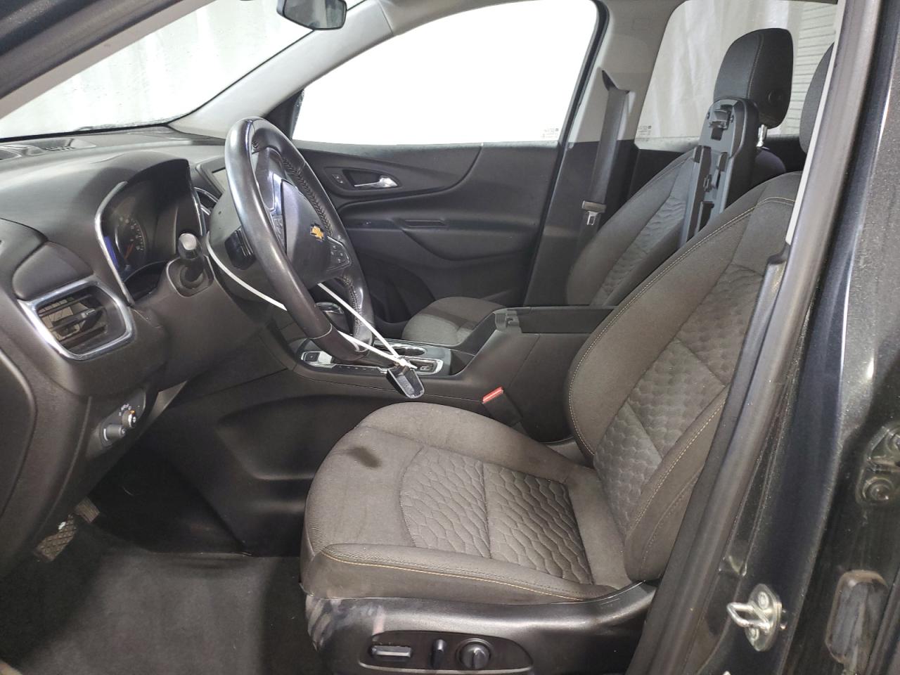 2019 Chevrolet Equinox Lt VIN: 2GNAXUEV0K6191741 Lot: 64297774