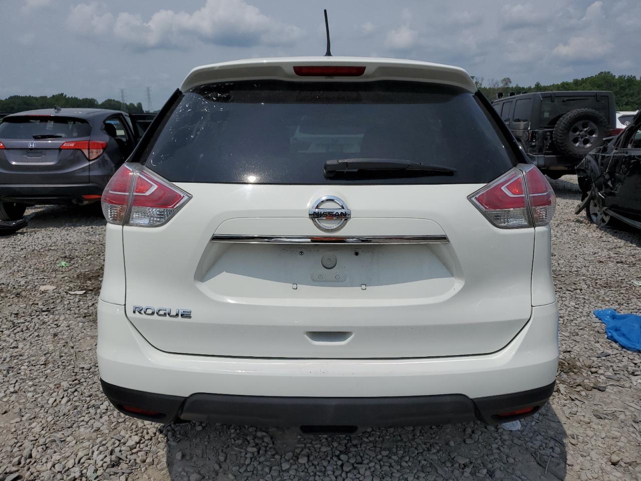 2015 Nissan Rogue S VIN: KNMAT2MT4FP577951 Lot: 64159434