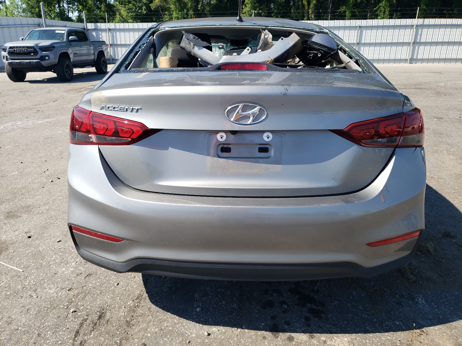 3KPC24A61NE176071 2022 Hyundai Accent Se