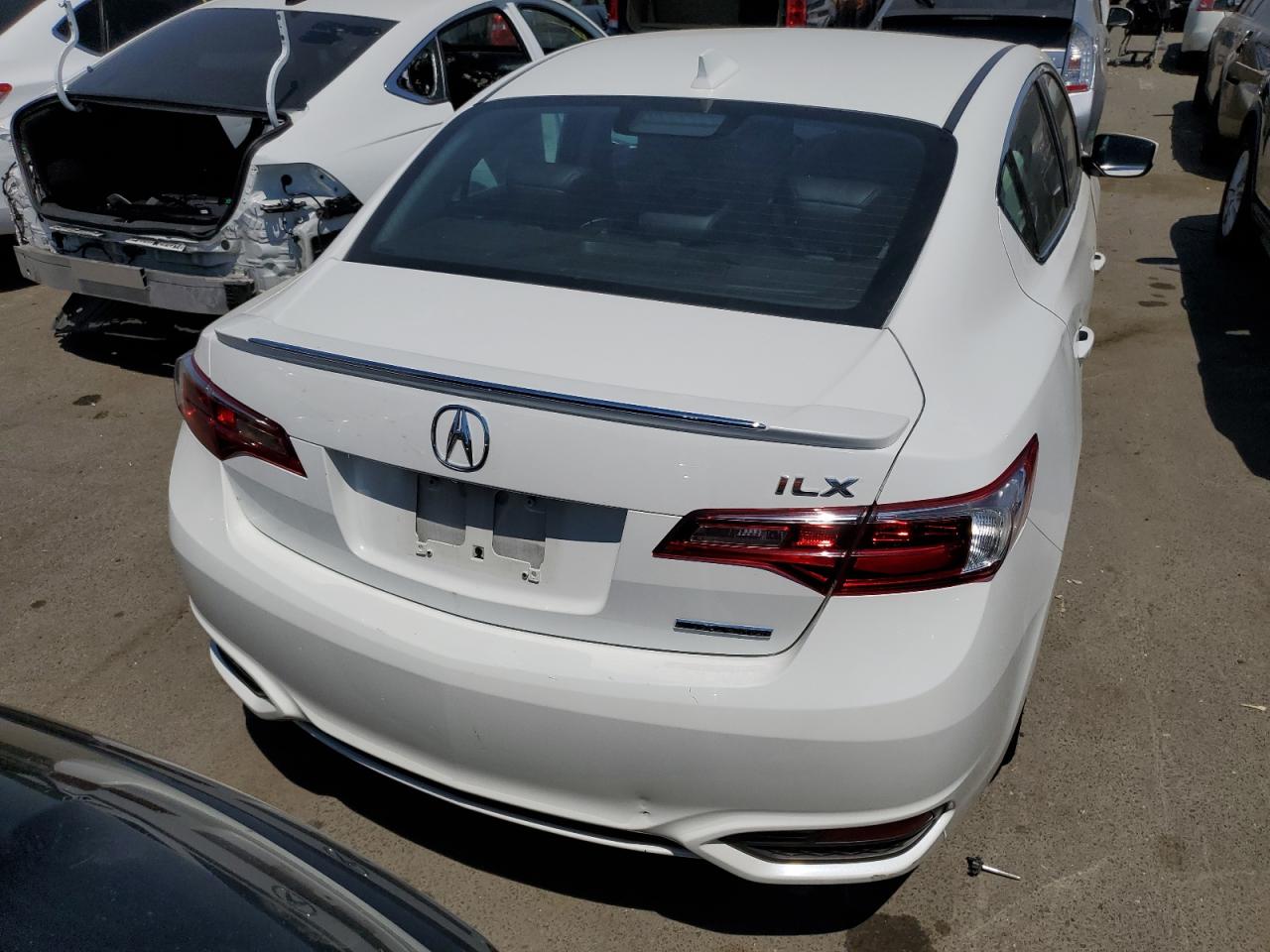 19UDE2F40JA003471 2018 Acura Ilx Specia