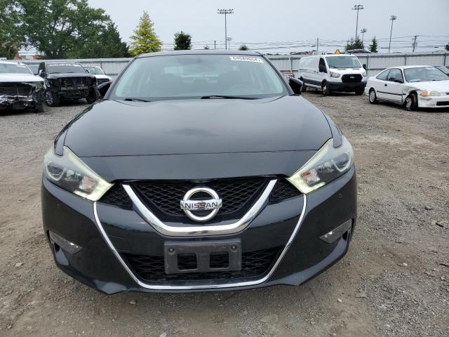  NISSAN MAXIMA 2018 Чорний