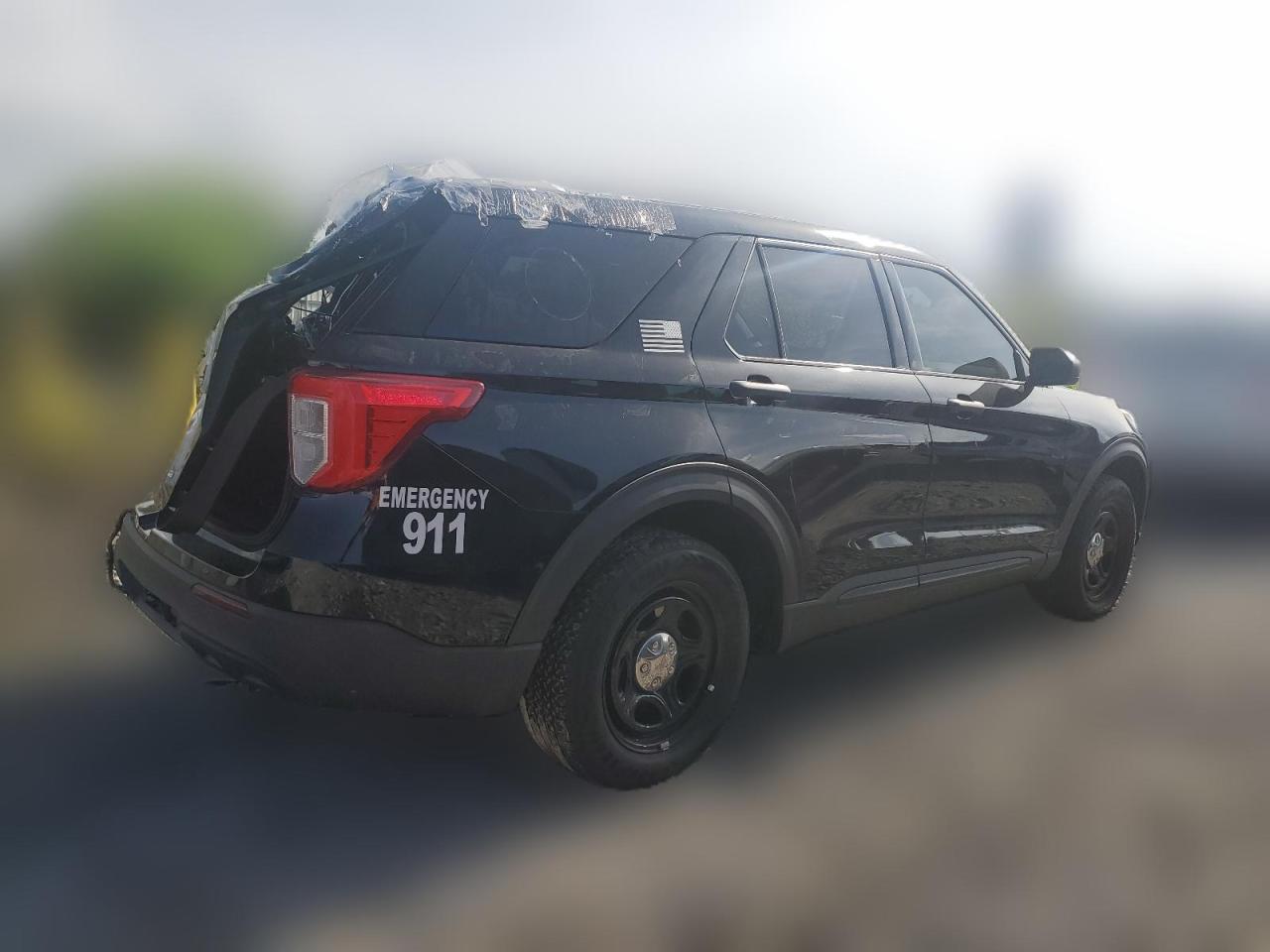 2022 Ford Explorer - Image 3