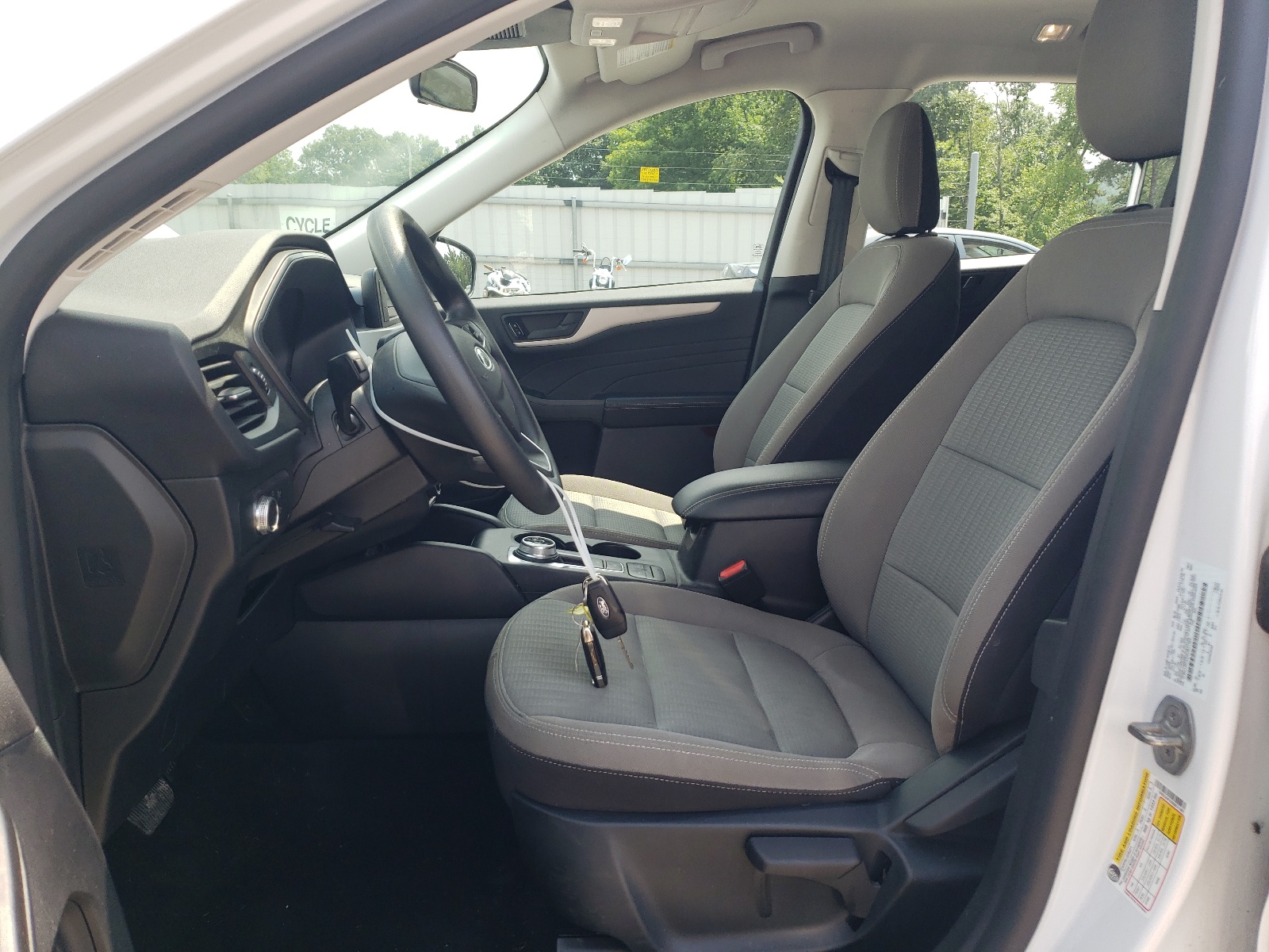 1FMCU0F62NUB31360 2022 Ford Escape S