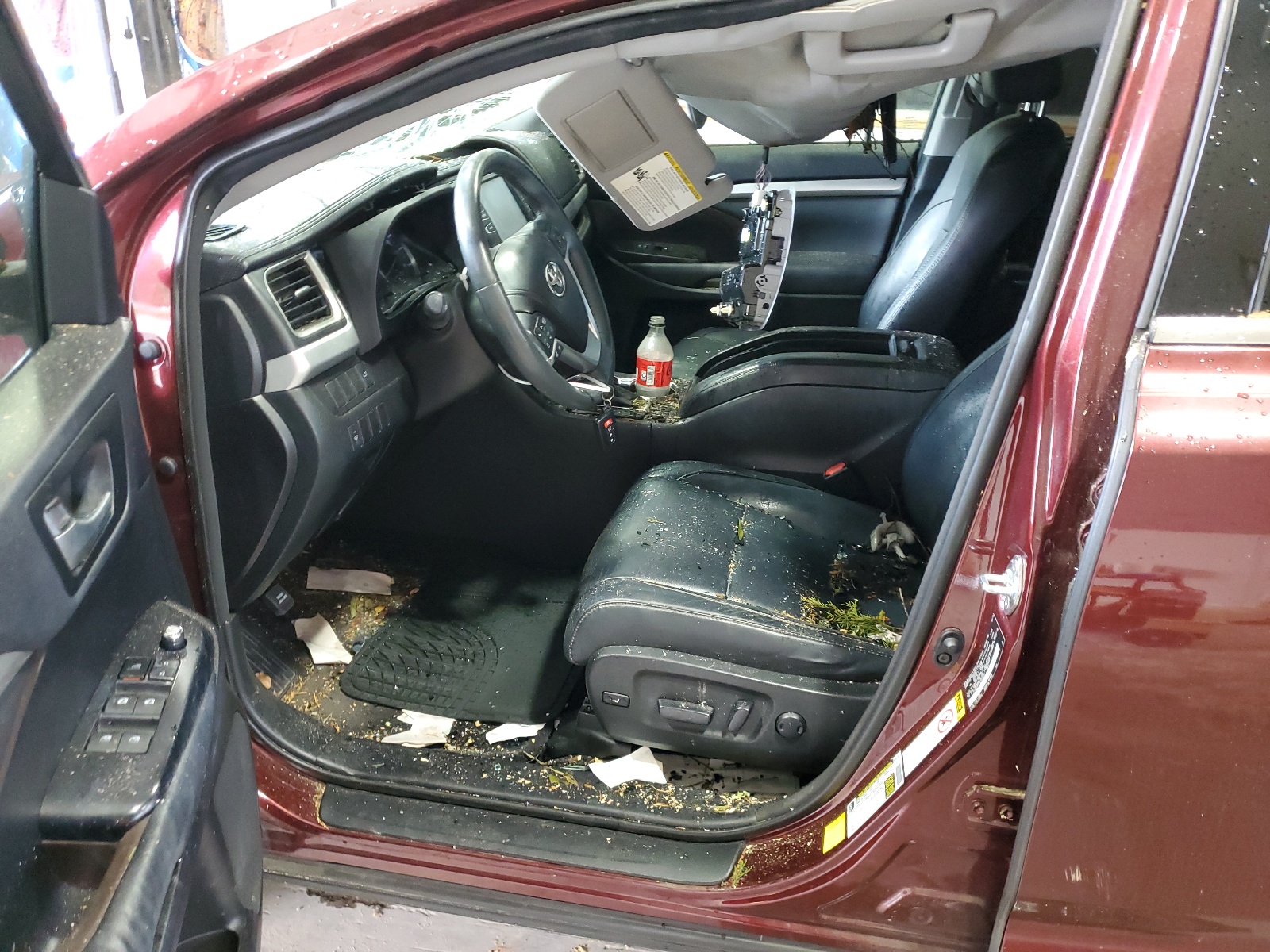 5TDKKRFH1ES023957 2014 Toyota Highlander Xle