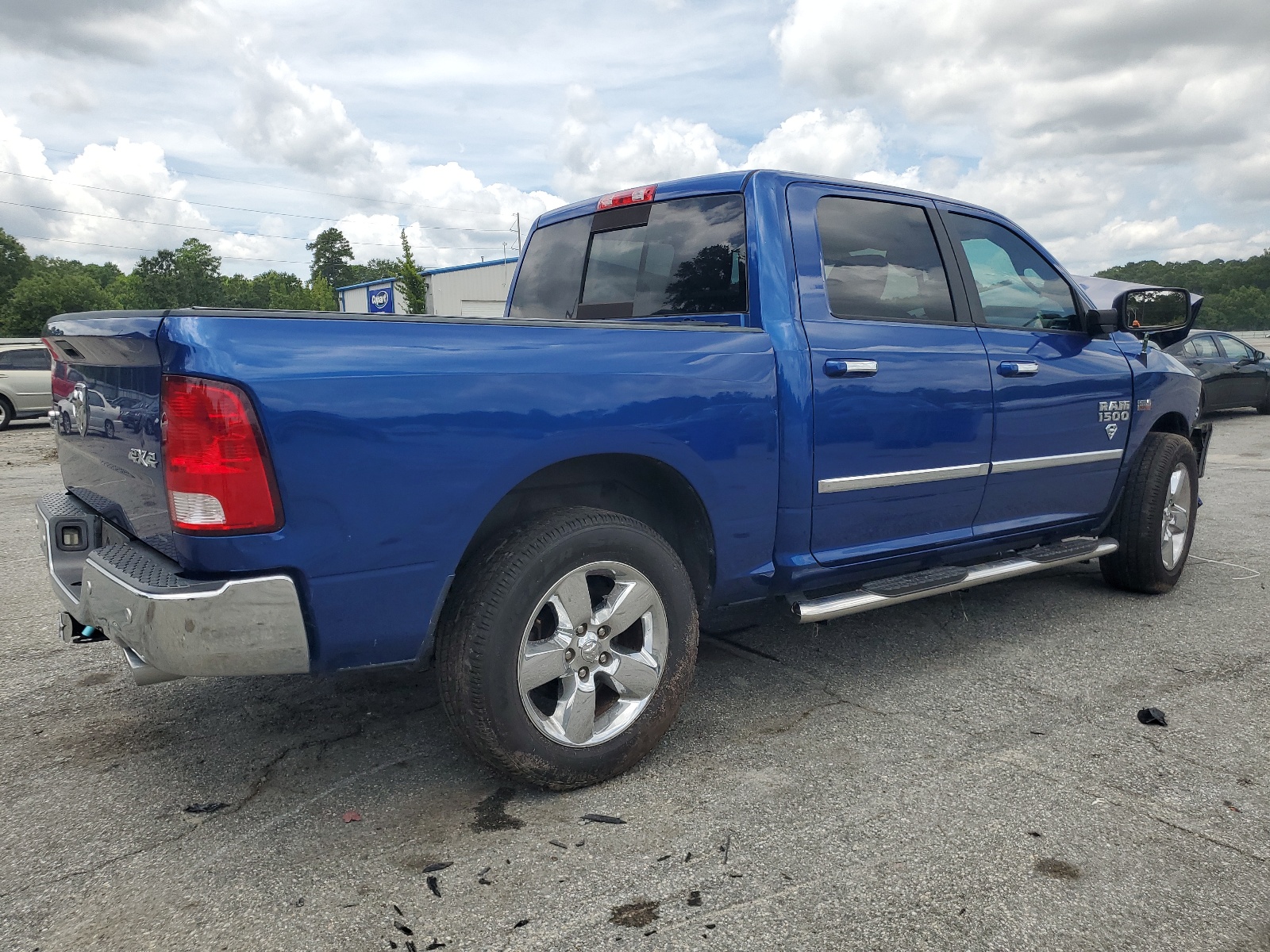 3C6RR7LT5HG533312 2017 Ram 1500 Slt