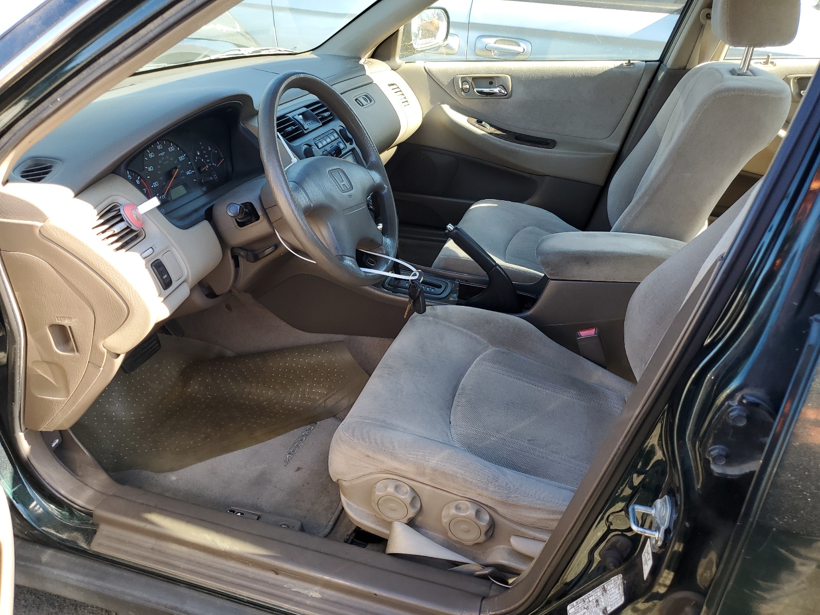 JHMCG6699YC016479 2000 Honda Accord Se