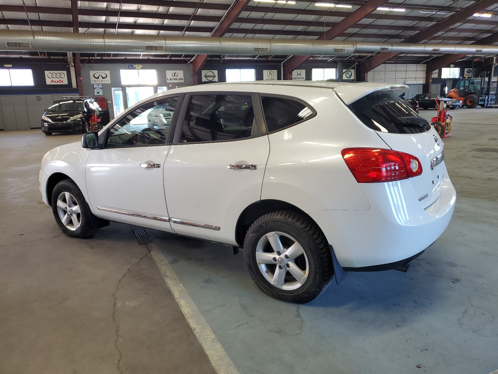 2012 Nissan Rogue S vin: JN8AS5MV2CW357560