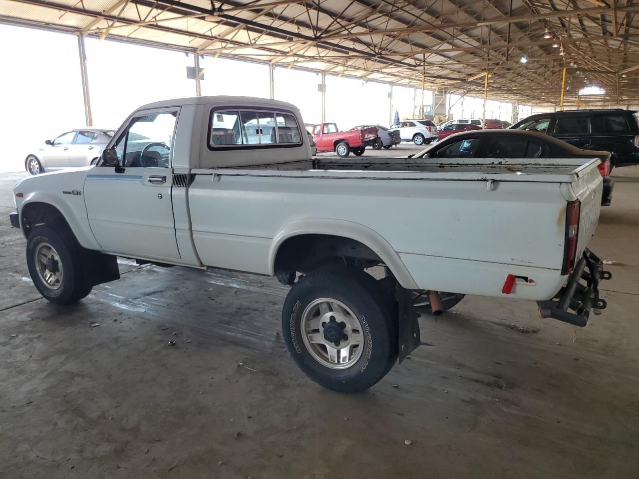 1983 Toyota Pickup Rn48 VIN: JT4RN48S7D0082093 Lot: 61987974