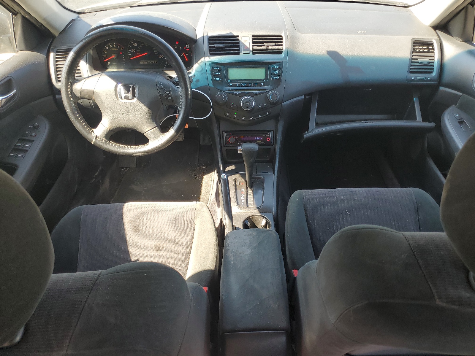 1HGCM56455A055992 2005 Honda Accord Lx