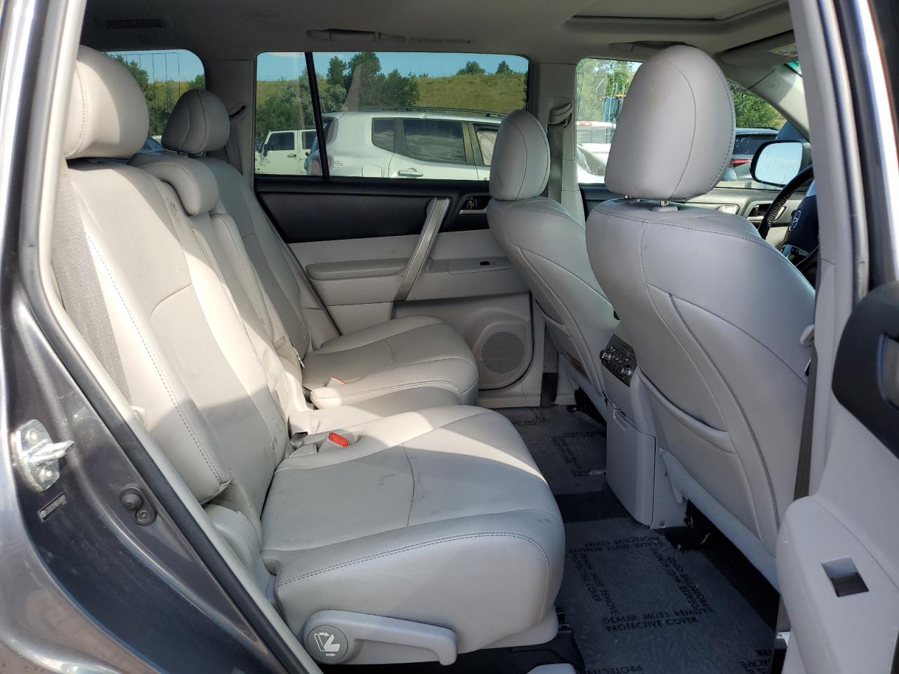 2011 Toyota Highlander Base VIN: 5TDZK3EHXBS049899 Lot: 66849474