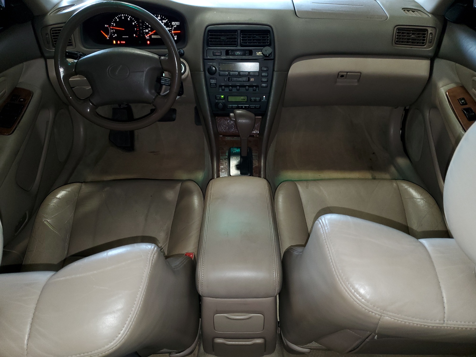 JT8BF28GXW5050693 1998 Lexus Es 300