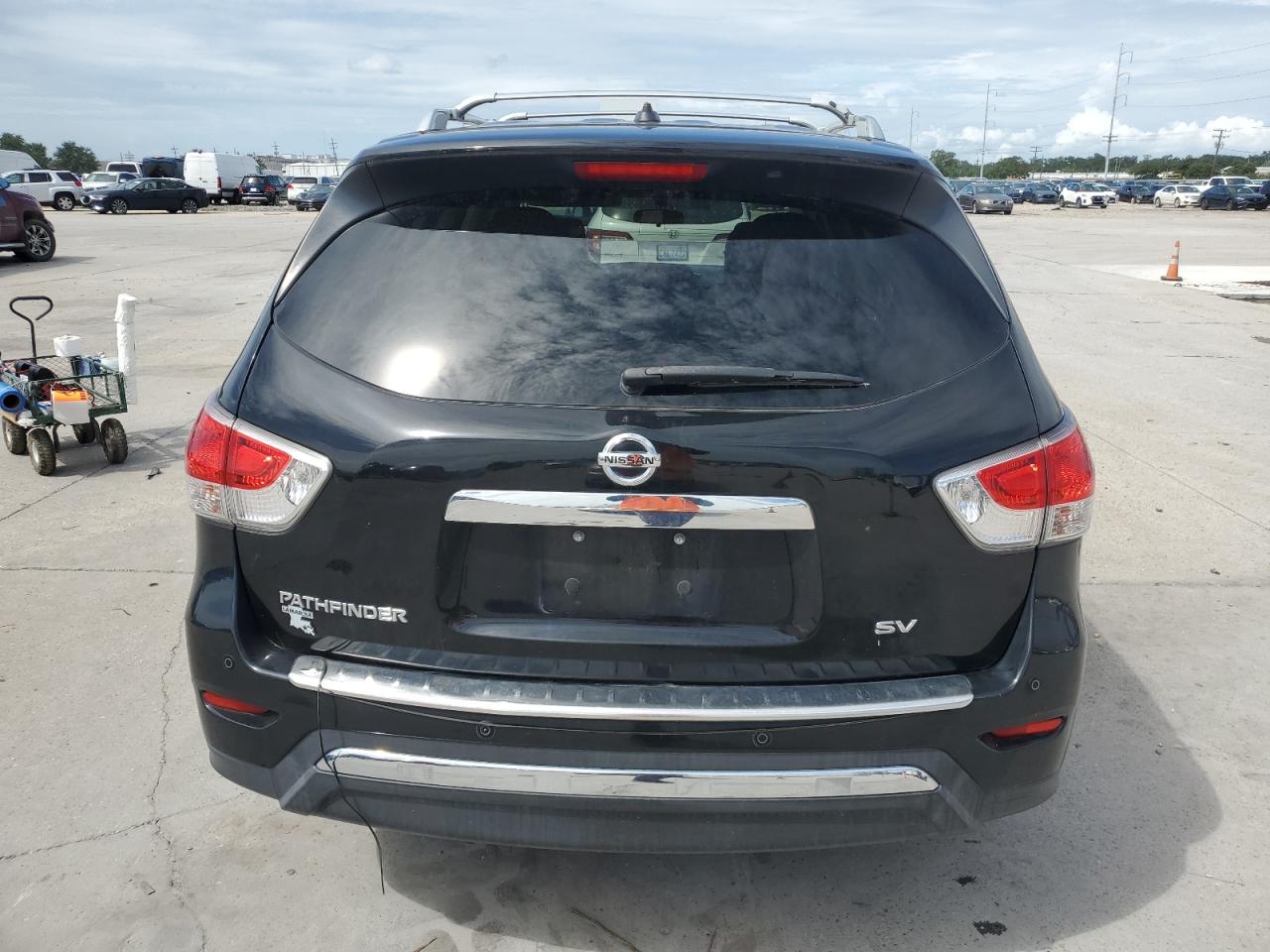 2014 Nissan Pathfinder S VIN: 5N1AR2MNXEC691602 Lot: 64912644