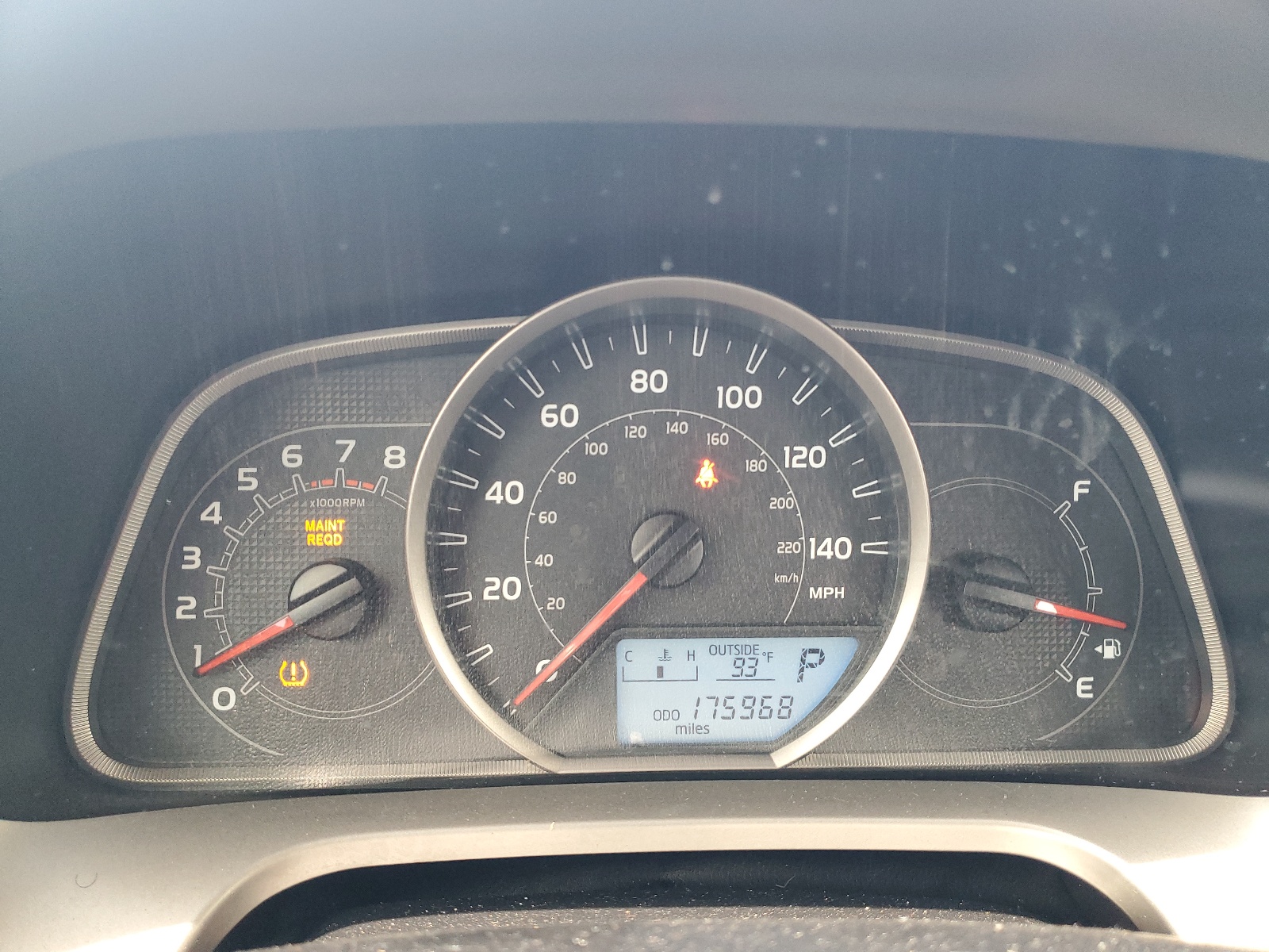 JTMZFREV1EJ011363 2014 Toyota Rav4 Le