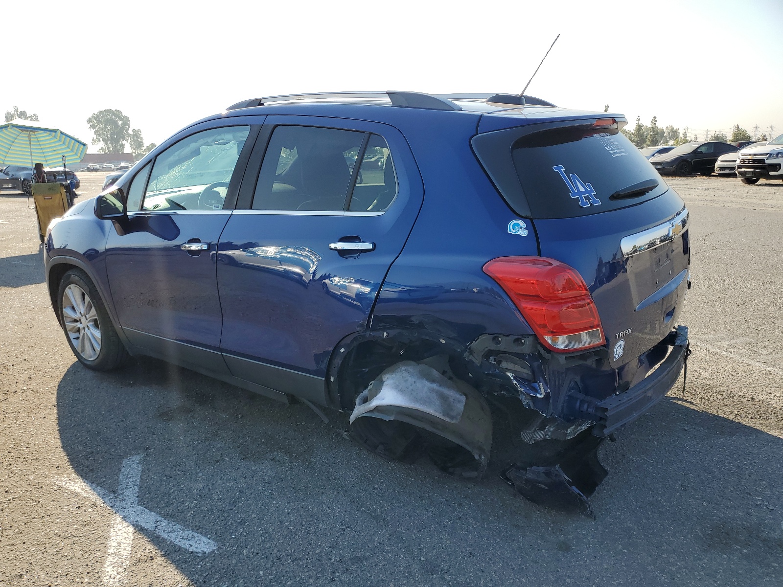 3GNCJMSB8HL171536 2017 Chevrolet Trax Premier