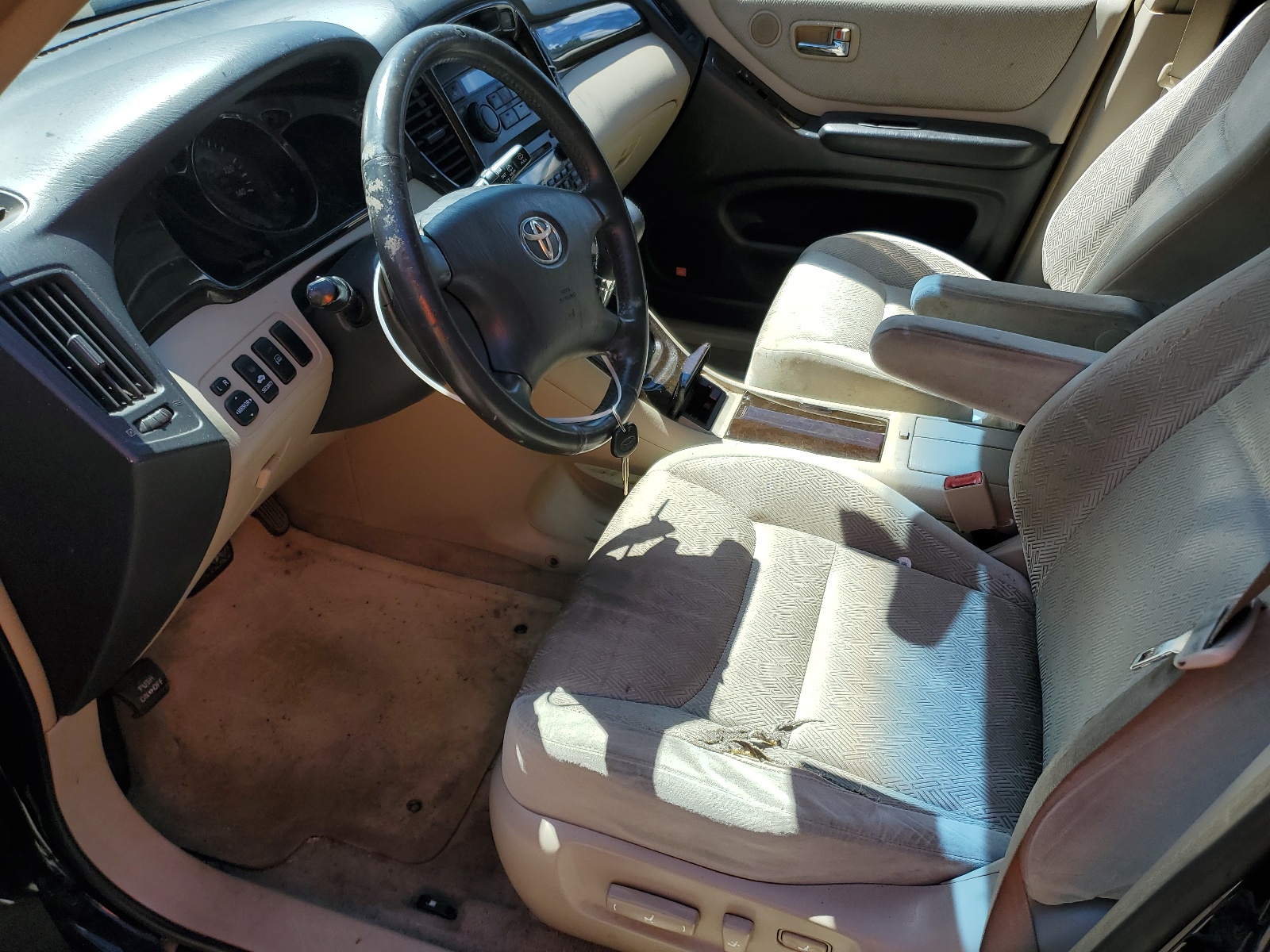 JTEGF21A930106463 2003 Toyota Highlander Limited