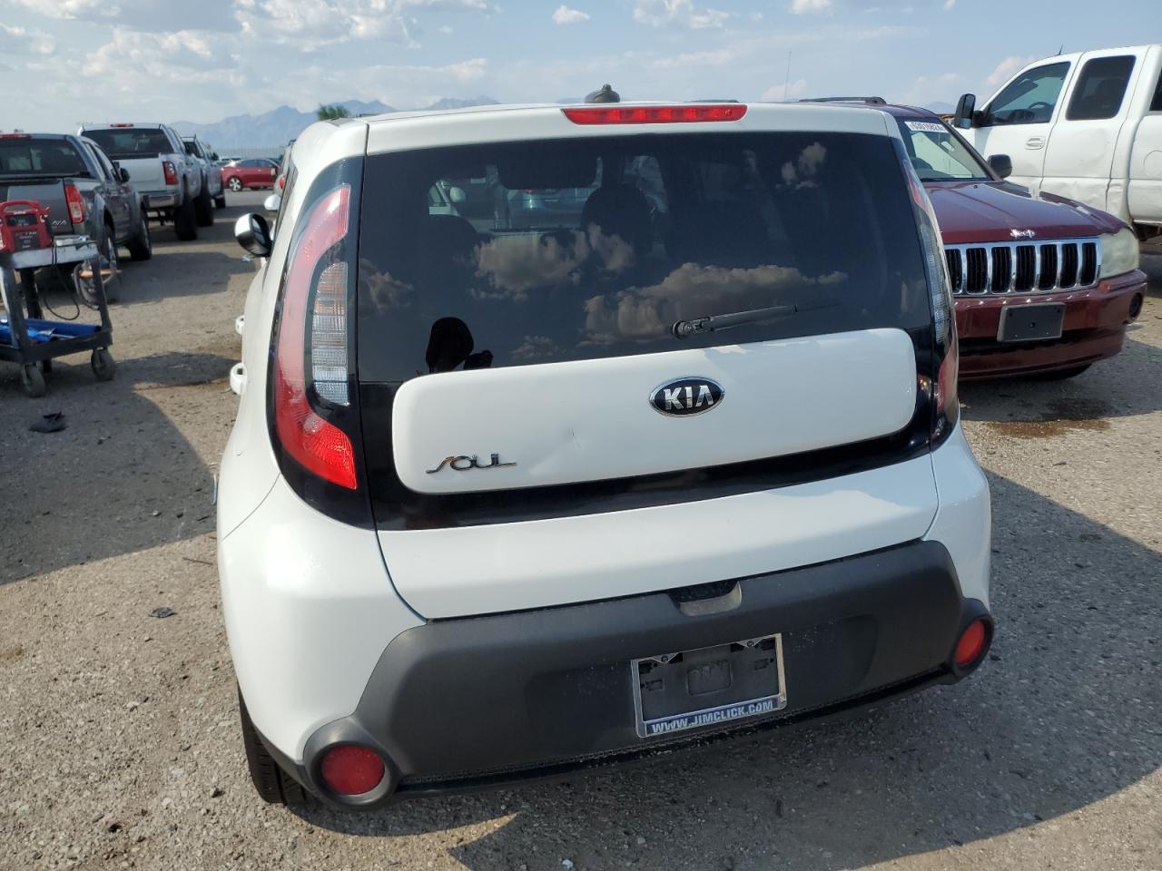 2015 Kia Soul VIN: KNDJN2A2XF7789890 Lot: 63904864