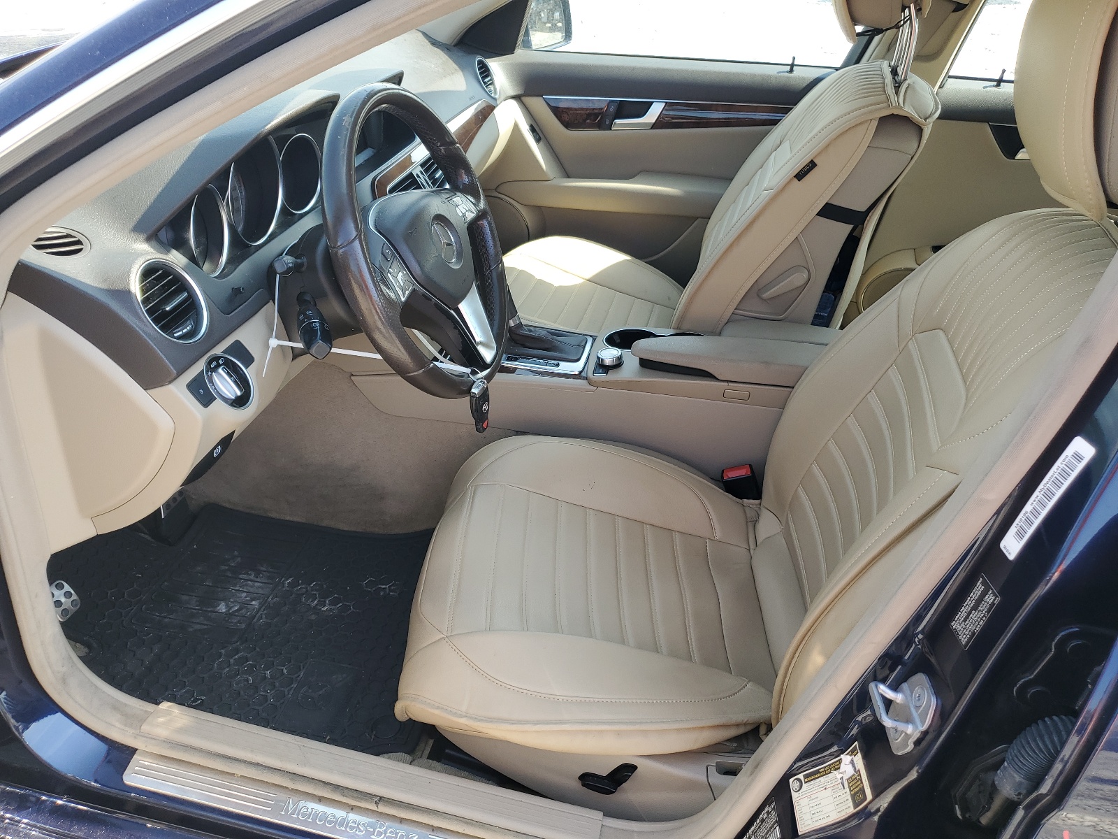 WDDGF4HB6CR202700 2012 Mercedes-Benz C 250