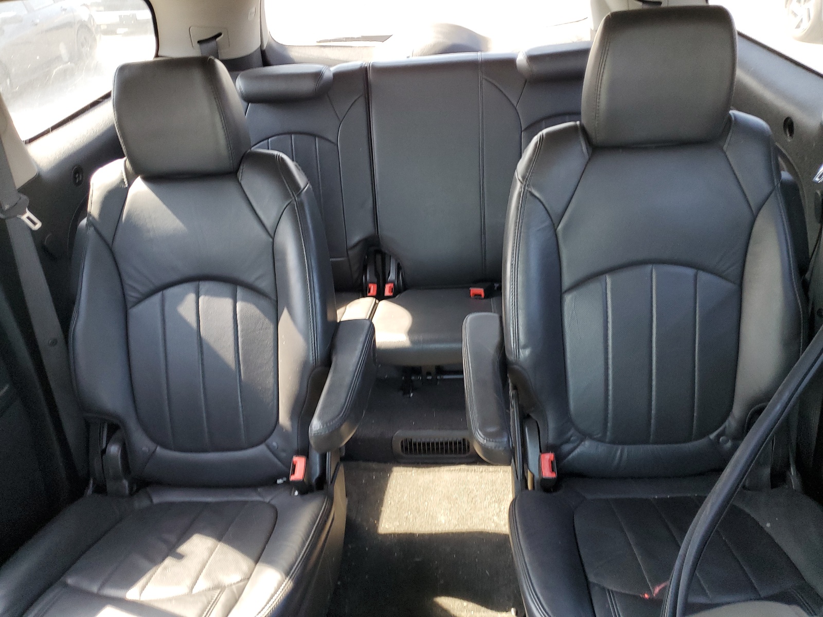 5GAKRCED3CJ298748 2012 Buick Enclave