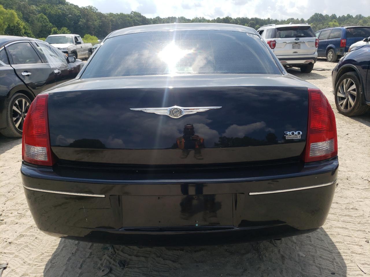 2005 Chrysler 300 Touring VIN: 2C3AA53G45H643501 Lot: 61981094
