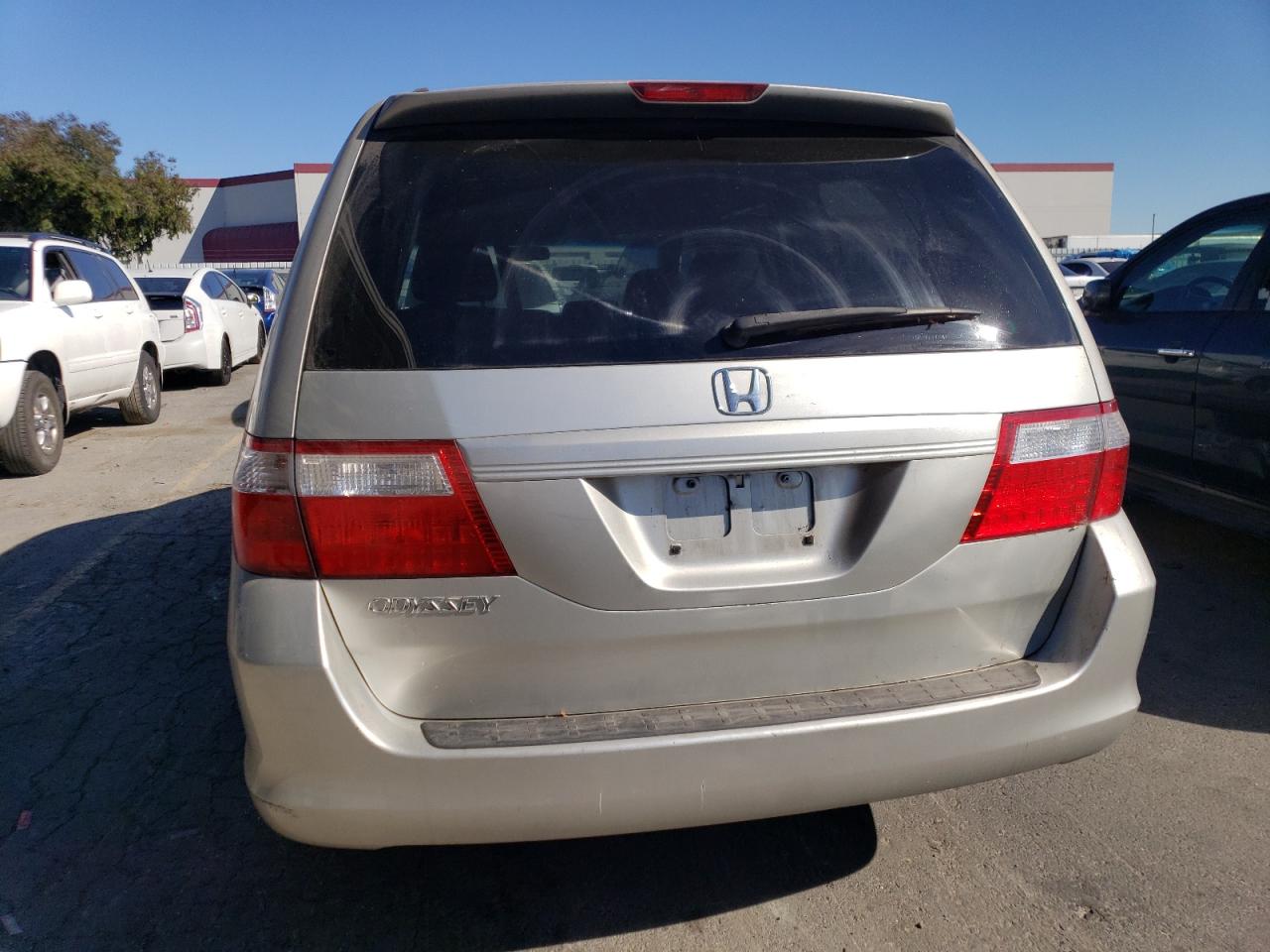 2006 Honda Odyssey Ex VIN: 5FNRL38446B401701 Lot: 64300724
