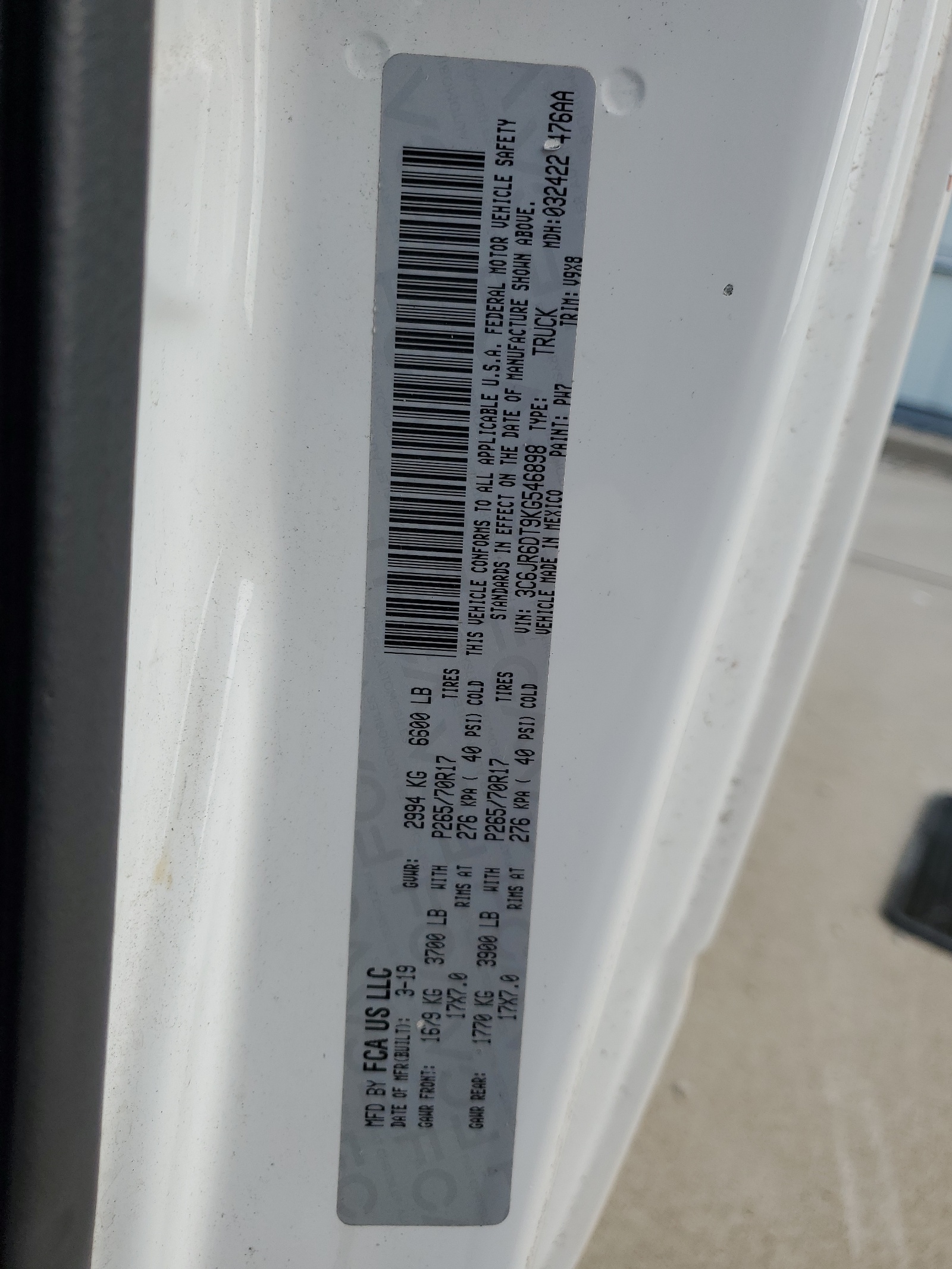 3C6JR6DT9KG546898 2019 Ram 1500 Classic Tradesman