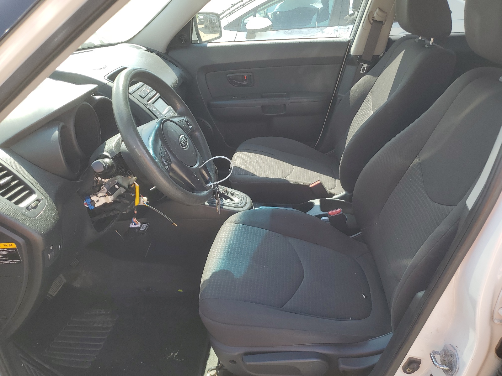 KNDJT2A58C7405262 2012 Kia Soul