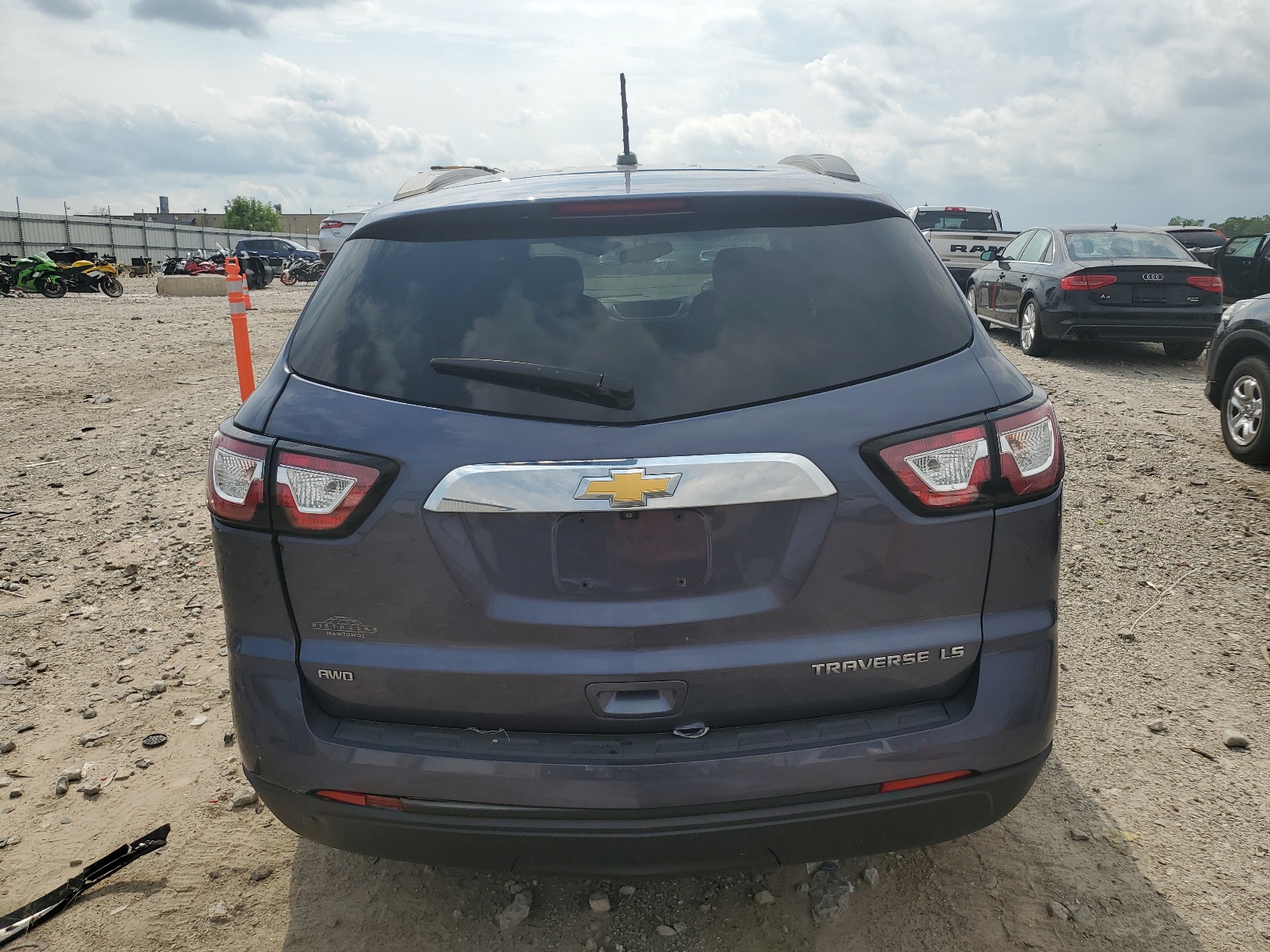 1GNKVFED8EJ298217 2014 Chevrolet Traverse Ls