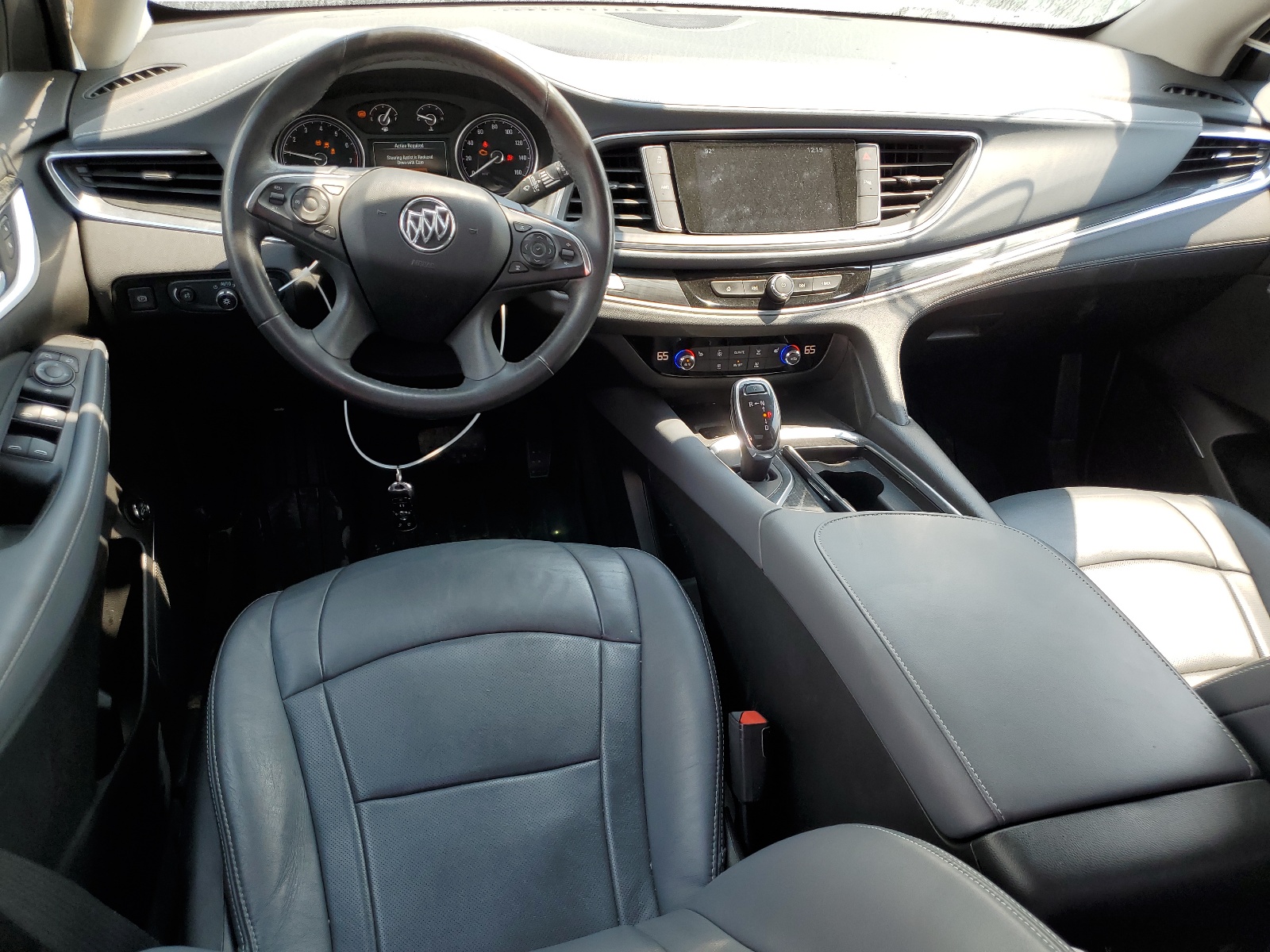 5GAEVAKWXKJ311366 2019 Buick Enclave Essence