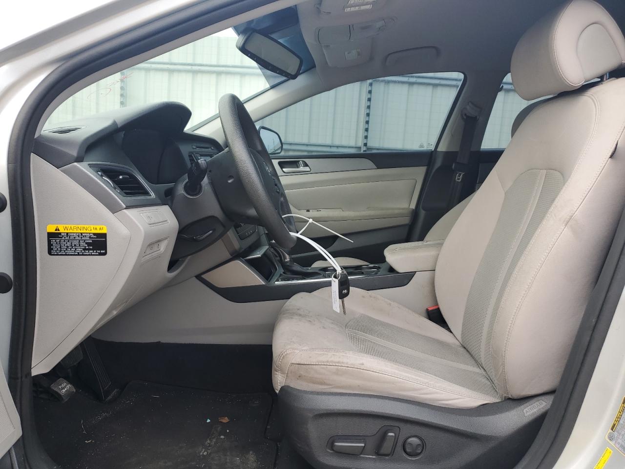 2015 Hyundai Sonata Se VIN: 5NPE24AF6FH203819 Lot: 60357894